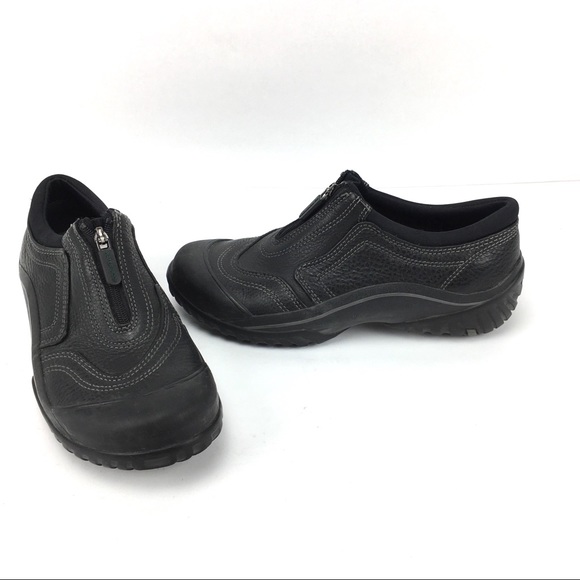 clarks womens shoes with zipper